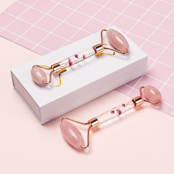 የፊት ውበት መጠበቂያ እና ማሳጅ for Habesha women  Jade Roller እና Gua Sha - (2-Piece Rose Quartz Beauty Facial Roller Set)